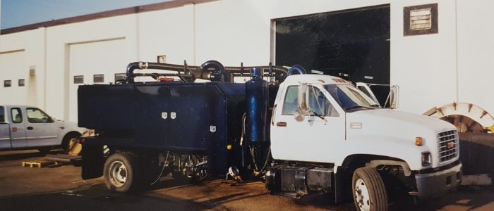 Truck3-1024x627 Single axle hydrovac unit with VTB Hibon blower